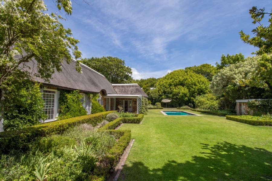 5 Bedroom Property for Sale in Constantia Western Cape